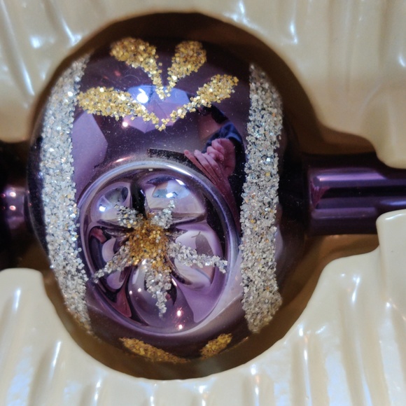 Vintage Christmas Tree Hand Decorated Glass Top by European Craftsman - Picture 4 of 9